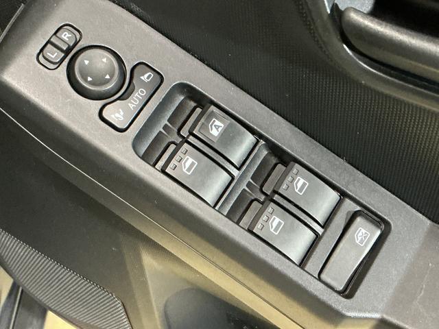 タフトX バックカメラ 前後コーナーセンサー スカイフィールトップバックカメラ スカイフィールトップ 前後コーナーセンサー オートマチックハイビーム 電子パーキング オートブレーキホールド USBチャージャー LEDヘッドライト プッシュスタート オートエアコン(京都府)の中古車