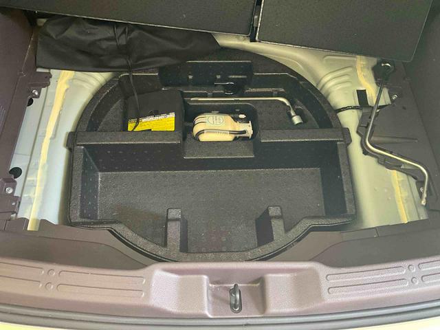 ポルテGナビ バックカメラ 運転席助手席エアバック ABS 安全ボディ プッシュボタンスタート キーフリシステム オートライト 片側電動スライドドア シートヒーター カーペットマット バイザー オートエアコン(京都府)の中古車