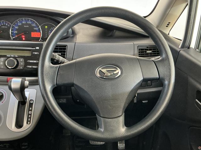 ムーヴＸ　ＶＳ　ＣＤチューナー　キーフリーシステム　アルミホイールＣＤチューナー　キーフリーシステム　アルミホイール　マニュアルエアコン　カーペットマット　電動格納式ドアミラー　フォグランプ　運転席・助手席エアバッグ　パワステ　パワーウインドウ　ＡＢＳ　ベンチシート（京都府）の中古車