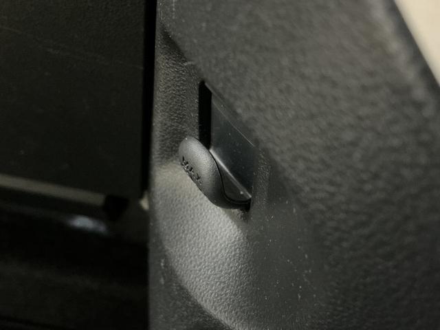 ムーヴキャンバスXリミテッド SAIII ワンオーナー ナビ バックカメラワンオーナー ナビ バックカメラ ドライブレコーダー 両側電動スライドドア オートマチックハイビーム USB Bluetooth DVD プッシュスタート 横滑り防止装置 スマートキー フルセグTV(京都府)の中古車