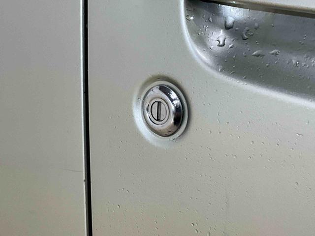 ミラXリミテッドナビ キーフリーシステム オートエアコン 運転席 助手席 エアバッグ ABS 安全ボディ バイザー カーペットマット 電動格納式ドアミラー 運転席シートリフター フルホイールキャップ(京都府)の中古車