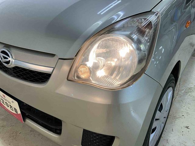 ミラXリミテッドナビ キーフリーシステム オートエアコン 運転席 助手席 エアバッグ ABS 安全ボディ バイザー カーペットマット 電動格納式ドアミラー 運転席シートリフター フルホイールキャップ(京都府)の中古車