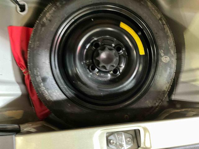 ミラXリミテッドナビ キーフリーシステム オートエアコン 運転席 助手席 エアバッグ ABS 安全ボディ バイザー カーペットマット 電動格納式ドアミラー 運転席シートリフター フルホイールキャップ(京都府)の中古車