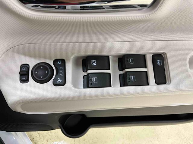 ムーヴキャンバスストライプスG 届出済未使用車 オーディオレス届出済未使用車 オーディオレス 両側電動スライドドア 全方位カメラ 運転席助手席シートヒーター 電動パーキングブレーキ オートライト オートハイビーム LEDヘッドライト LEDフォグランプ(京都府)の中古車