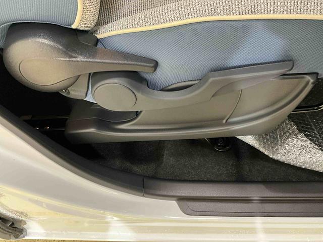 ムーヴキャンバスストライプスG 届出済未使用車 オーディオレス届出済未使用車 オーディオレス 両側電動スライドドア 全方位カメラ 運転席助手席シートヒーター 電動パーキングブレーキ オートライト オートハイビーム LEDヘッドライト LEDフォグランプ(京都府)の中古車