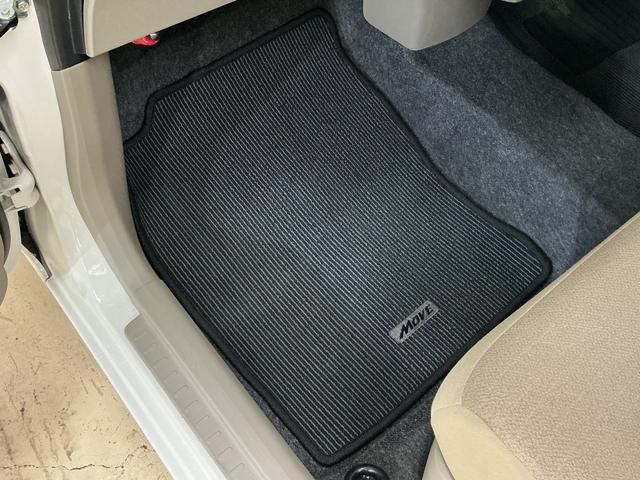 ムーヴＸリミテッド　ワンオーナー　ナビ　バックカメラ　ワンセグＴＶワンオーナー　ナビ　バックカメラ　１４インチ純正アルミホイール　ワンセグＴＶ　スマートキー　アイドリングストップ　盗難防止装置　１２Ｖ電源ソケット　ヘッドライトレべライザー　オートエアコン　ＡＢＳ（京都府）の中古車