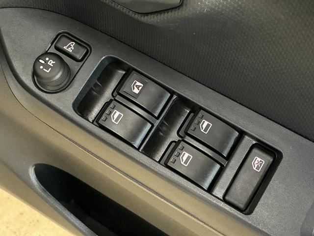 ミライースＸ　ＳＡIII　バックカメラ　前後コーナーセンサーバックカメラ　オートマチックハイビーム　前後コーナーセンサー　ＬＥＤヘッドライト　キーレスエントリー　オートライト　盗難防止装置　横滑り防止装置　アイドリングストップ　マニュアルエアコン　スマアシ（京都府）の中古車