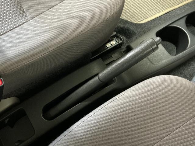 ミライースＬｆ　４ＷＤ　ＣＤオーディオ　アイドリングストップ４ＷＤ　ＣＤオーディオ　アイドリングストップ　ドアバイザー　スペアキー有り　キーレスエントリー　盗難防止装置　マニュアルエアコン　ヘッドライトレべライザー　１２Ｖ電源ソケット（京都府）の中古車