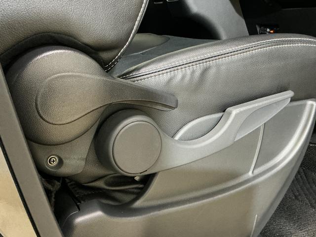 タントカスタムRSセレクション ターボ ナビ パノラマモニターターボ スマートアシスト ナビ パノラマモニター フルセグチューナー ブルートゥース対応 ドライブレコーダー ETC 両側リヤパワースライドドア プッシュボタンエンジンスタート LEDヘッドライト(京都府)の中古車