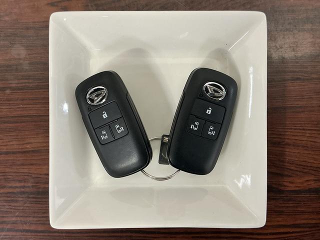 ムーヴキャンバスストライプスＧ　ワンオーナー　バックカメラ　電動電動スライドワンオーナー　バックカメラ　両側電動スライドドア　前席シートヒーター　ホッとカップホルダー　前後コーナーセンサー　電子パーキング　オートブレーキホールド　オートマチックハイビーム　ＵＳＢチャージャー（京都府）の中古車