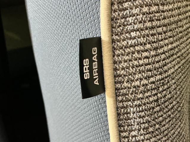 ムーヴキャンバスストライプスＧ　ワンオーナー　バックカメラ　電動電動スライドワンオーナー　バックカメラ　両側電動スライドドア　前席シートヒーター　ホッとカップホルダー　前後コーナーセンサー　電子パーキング　オートブレーキホールド　オートマチックハイビーム　ＵＳＢチャージャー（京都府）の中古車