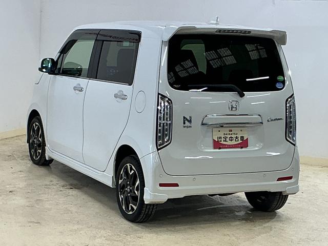 Ｎ−ＷＧＮカスタムＬ・ターボホンダセンシング　ワンオーナー　ナビ　前後ドラレコワンオーナー　ナビＴＶ　ＥＴＣ　バックカメラ　前後ドライブレコーダー　パドルシフト　前席シートヒーター　アダプティブクルーズコントロール　ＵＳＢ　Ｂｌｕｅｔｏｏｔｈ　１５インチ純正アルミホイール（京都府）の中古車