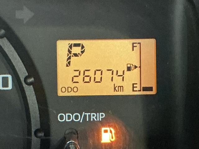 ハイゼットトラックスタンダード　切替式４ＷＤ　オートマ車　ラジオデッキ　３方開切替式４ＷＤ　オートマ　ラジオデッキ　ＥＴＣ　３方開　ドアバイザー　ラバーマット　ヘッドライトレべライザー　マニュアルエアコン　１２Ｖ電源ソケット　スペアタイヤ　バッテリーカバー（京都府）の中古車