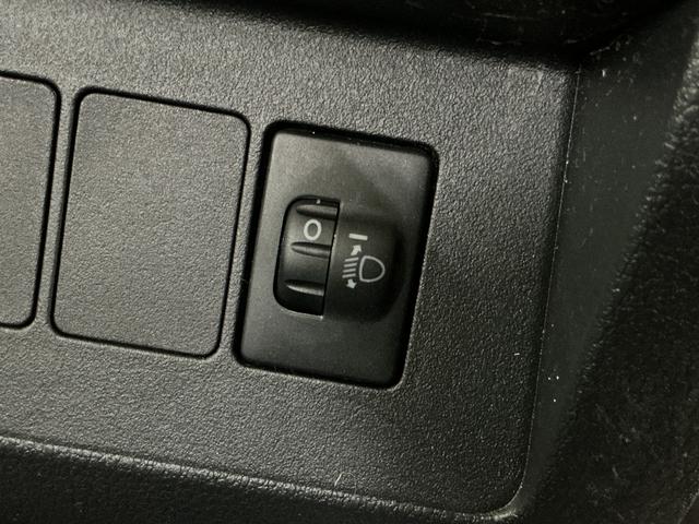 ハイゼットトラックスタンダード　切替式４ＷＤ　オートマ車　ラジオデッキ　３方開切替式４ＷＤ　オートマ　ラジオデッキ　ＥＴＣ　３方開　ドアバイザー　ラバーマット　ヘッドライトレべライザー　マニュアルエアコン　１２Ｖ電源ソケット　スペアタイヤ　バッテリーカバー（京都府）の中古車