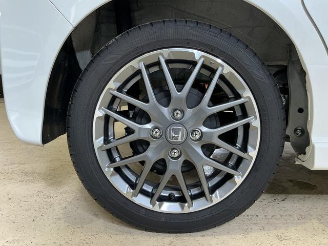 Ｎ−ＢＯＸカスタムターボ　ナビ　バックカメラ　フルセグチューナーターボ　純正ナビ　バックカメラ　フルセグチューナー　ブルートゥース対応　両側リヤパワースライドドア　プッシュボタンエンジンスタート　オートエアコン　シートヒーター　アルミホイール　シートヒーター（京都府）の中古車