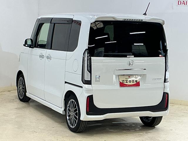 Ｎ−ＢＯＸカスタムターボ　ナビ　バックカメラ　フルセグチューナーターボ　純正ナビ　バックカメラ　フルセグチューナー　ブルートゥース対応　両側リヤパワースライドドア　プッシュボタンエンジンスタート　オートエアコン　シートヒーター　アルミホイール　シートヒーター（京都府）の中古車