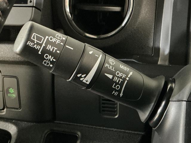 Ｎ−ＢＯＸカスタムターボ　ナビ　バックカメラ　フルセグチューナーターボ　純正ナビ　バックカメラ　フルセグチューナー　ブルートゥース対応　両側リヤパワースライドドア　プッシュボタンエンジンスタート　オートエアコン　シートヒーター　アルミホイール　シートヒーター（京都府）の中古車