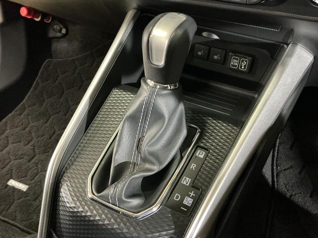 ロッキープレミアム　９インチナビ　パノラマモニター　ＥＴＣ　ドラレコ９インチナビ　パノラマモニター　フルセグチューナー　ブルートゥース対応　ＥＴＣ　ドライブレコーダー　スマートアシスト　プッシュボタンエンジンスタート　アダプティブクルーズコントロール　シートヒーター（京都府）の中古車