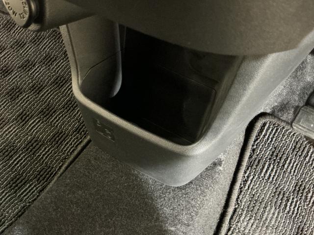 ムーヴカスタム　Ｘ　ＶＳ　ＳＡIII　ワンオーナー　バックカメラワンオーナー　バックカメラ　運転席シートヒーター　オートマチックハイビーム１４インチ純正アルミホイール　ＬＥＤヘッドライト　プッシュスタート　キーフリー　横滑り防止装置　盗難防止装置　オートライト（京都府）の中古車