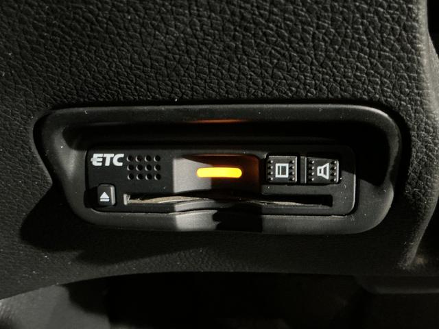 ヴェゼルＸ・ホンダセンシング　ワンオーナー　ナビＴＶ　バックカメラワンオーナー　ナビＴＶ　バックカメラ　ドライブレコーダー　ＥＴＣ　クルーズコントロール　電子パーキング　オートブレーキホールド　ＵＳＢ　Ｂｌｕｅｔｏｏｔｈ　プッシュスタート　ＬＥＤヘッドライト（京都府）の中古車