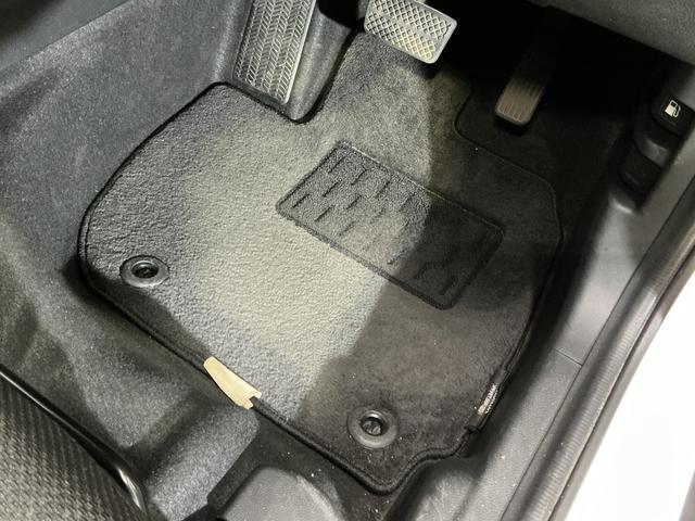 ヴェゼルＸ・ホンダセンシング　ワンオーナー　ナビＴＶ　バックカメラワンオーナー　ナビＴＶ　バックカメラ　ドライブレコーダー　ＥＴＣ　クルーズコントロール　電子パーキング　オートブレーキホールド　ＵＳＢ　Ｂｌｕｅｔｏｏｔｈ　プッシュスタート　ＬＥＤヘッドライト（京都府）の中古車