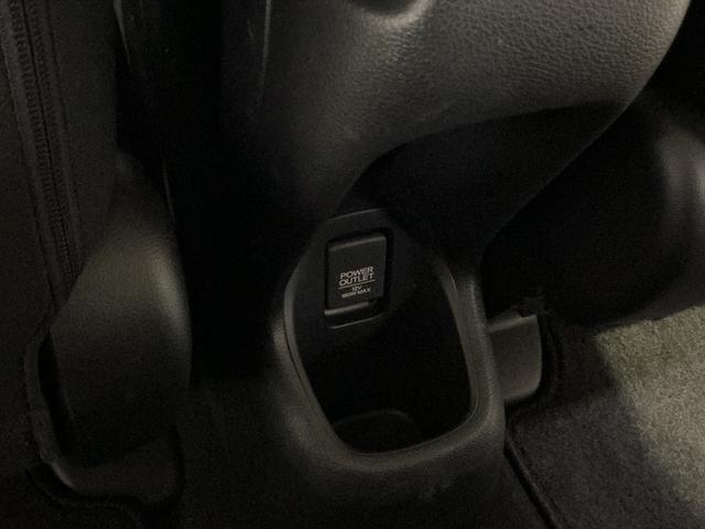 ヴェゼルＸ・ホンダセンシング　ワンオーナー　ナビＴＶ　バックカメラワンオーナー　ナビＴＶ　バックカメラ　ドライブレコーダー　ＥＴＣ　クルーズコントロール　電子パーキング　オートブレーキホールド　ＵＳＢ　Ｂｌｕｅｔｏｏｔｈ　プッシュスタート　ＬＥＤヘッドライト（京都府）の中古車