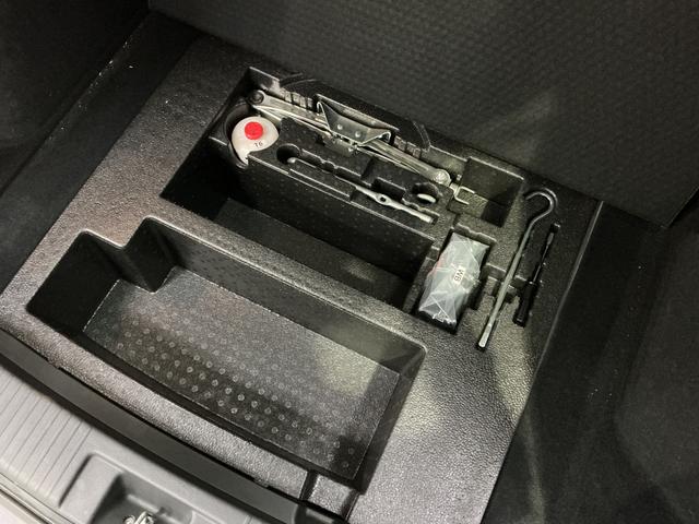 ヴェゼルＸ・ホンダセンシング　ワンオーナー　ナビＴＶ　バックカメラワンオーナー　ナビＴＶ　バックカメラ　ドライブレコーダー　ＥＴＣ　クルーズコントロール　電子パーキング　オートブレーキホールド　ＵＳＢ　Ｂｌｕｅｔｏｏｔｈ　プッシュスタート　ＬＥＤヘッドライト（京都府）の中古車