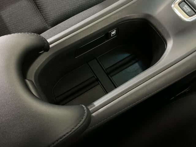 ヴェゼルＸ・ホンダセンシング　ワンオーナー　ナビＴＶ　バックカメラワンオーナー　ナビＴＶ　バックカメラ　ドライブレコーダー　ＥＴＣ　クルーズコントロール　電子パーキング　オートブレーキホールド　ＵＳＢ　Ｂｌｕｅｔｏｏｔｈ　プッシュスタート　ＬＥＤヘッドライト（京都府）の中古車