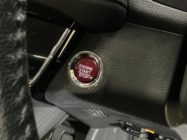 ヴェゼルＸ・ホンダセンシング　ワンオーナー　ナビＴＶ　バックカメラワンオーナー　ナビＴＶ　バックカメラ　ドライブレコーダー　ＥＴＣ　クルーズコントロール　電子パーキング　オートブレーキホールド　ＵＳＢ　Ｂｌｕｅｔｏｏｔｈ　プッシュスタート　ＬＥＤヘッドライト（京都府）の中古車