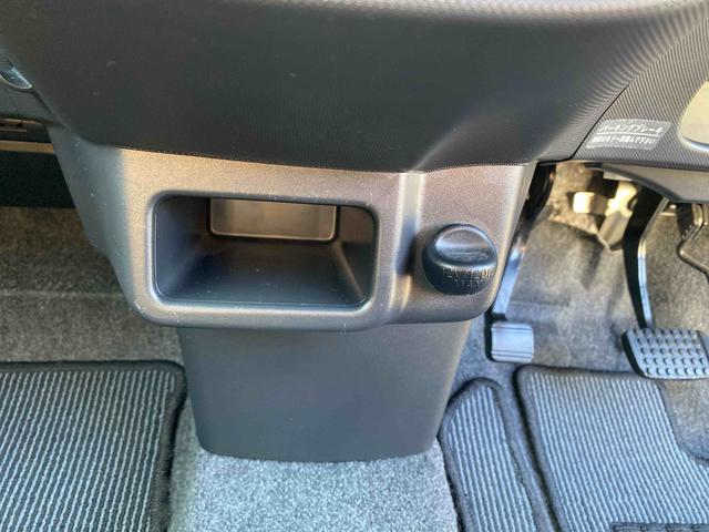 ムーヴカスタム　Ｘリミテッド　バックモニターダイハツ認定中古車　アイドリングストップ　電動格納ミラー　ＡＢＳ　ＥＴＣ車載器　シートリフター　アルミホイール　バックモニター　プッシュスタートスイッチ　オートエアコン　キーフリーキー（京都府）の中古車