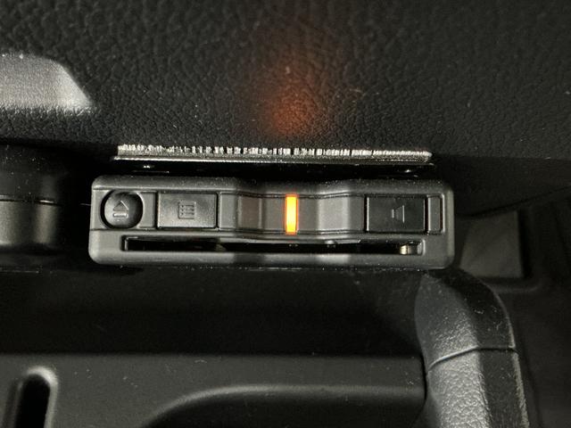 ハイゼットトラックスタンダード　レンタカーアップ　４ＷＤ　ＣＶＴ　ナビ　ＥＴＣレンタカーアップ　４ＷＤ　ＣＶＴ車　ナビ　バックカメラ　ドラレコ　ＥＴＣ　リアコーナーセンサー　オートマチックハイビーム　Ｂｌｕｅｔｏｏｔｈ　３方開　フルセグＴＶ　ＵＳＢ接続　ドアバイザー　スマアシ（京都府）の中古車