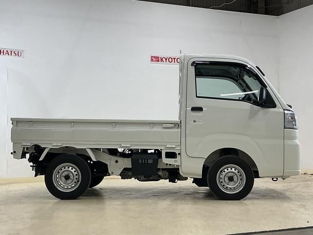 ハイゼットトラックスタンダード　レンタカーアップ　４ＷＤ　ＣＶＴ　ナビ　ＥＴＣレンタカーアップ　４ＷＤ　ＣＶＴ車　ナビ　バックカメラ　ドラレコ　ＥＴＣ　リアコーナーセンサー　オートマチックハイビーム　Ｂｌｕｅｔｏｏｔｈ　３方開　フルセグＴＶ　ＵＳＢ接続　ドアバイザー　スマアシ（京都府）の中古車