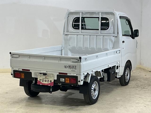 ハイゼットトラックスタンダード　レンタカーアップ　４ＷＤ　ＣＶＴ　ナビ　ＥＴＣレンタカーアップ　４ＷＤ　ＣＶＴ車　ナビ　バックカメラ　ドラレコ　ＥＴＣ　リアコーナーセンサー　オートマチックハイビーム　Ｂｌｕｅｔｏｏｔｈ　３方開　フルセグＴＶ　ＵＳＢ接続　ドアバイザー　スマアシ（京都府）の中古車