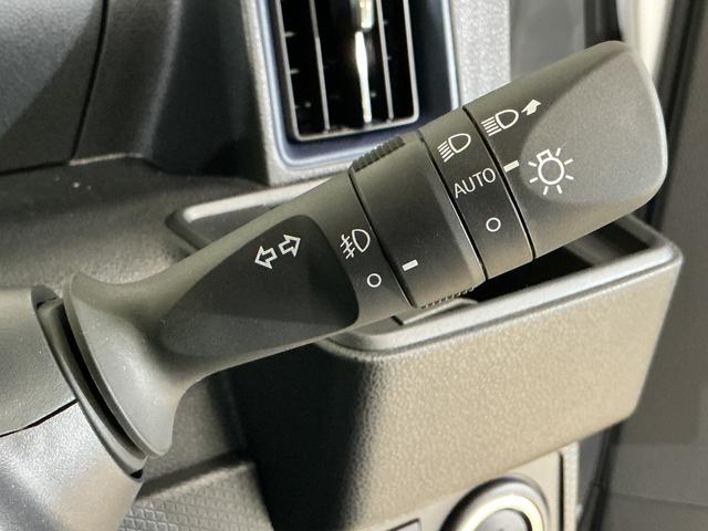 タントカスタムX デモカー バックカメラ 両側電動スライドドアデモカー バックカメラ 両側電動スライドドア 14インチ純正アルミホイール オートマチックハイビーム 前後コーナーセンサー 電子パーキング オートブレーキホールド USBチャージャー プッシュスタート(京都府)の中古車