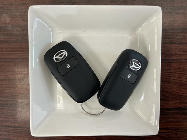 タフトＧ　クロムベンチャー　デモカー　全周囲カメラ　シートヒーターデモカー　パノラマモニター　スカイフィールトップ　アダプティブクルーズコントロール　シートヒーター　前後コーナーセンサー　１５インチ純正アルミホイール　オートマチックハイビーム　オートブレーキホールド（京都府）の中古車