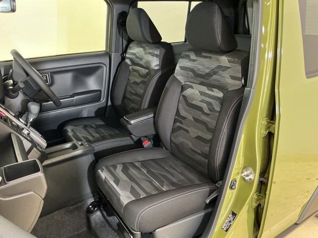 タフトＧ　クロムベンチャー　デモカー　全周囲カメラ　シートヒーターデモカー　パノラマモニター　スカイフィールトップ　アダプティブクルーズコントロール　シートヒーター　前後コーナーセンサー　１５インチ純正アルミホイール　オートマチックハイビーム　オートブレーキホールド（京都府）の中古車