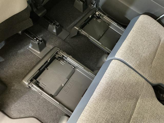 ムーヴキャンバスストライプスＧ　届け出済み未使用車　両側電動スライドドア届出済未使用車　バックカメラ　両側電動スライドドア　シートヒーター　ホットカップホルダー　オートマチックハイビーム　前後コーナーセンサー　電子パーキング　オートブレーキホールド　ＵＳＢチャージャー（京都府）の中古車