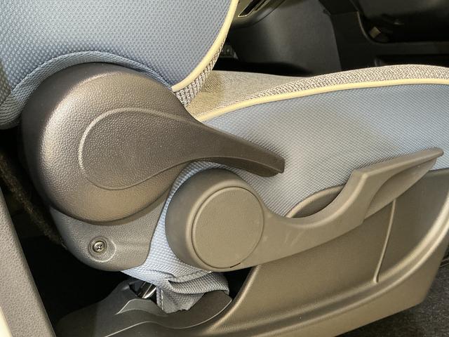 ムーヴキャンバスストライプスＧ　届け出済み未使用車　両側電動スライドドア届出済未使用車　バックカメラ　両側電動スライドドア　シートヒーター　ホットカップホルダー　オートマチックハイビーム　前後コーナーセンサー　電子パーキング　オートブレーキホールド　ＵＳＢチャージャー（京都府）の中古車