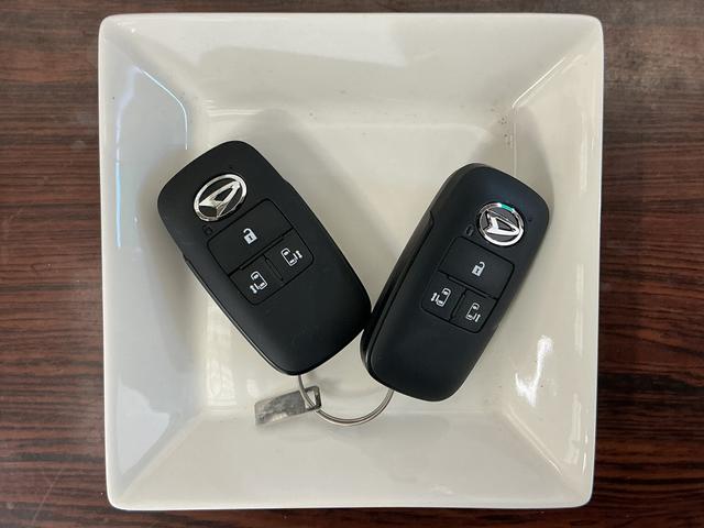 タントカスタムＸ　デモカー　バックカメラ　両側電動スライドドアデモカー　バックカメラ　両側電動スライドドア　前席シートヒーター　１４インチ純正アルミホイール　オートマチックハイビーム　前後コーナーセンサー　電子パーキング　オートブレーキホールド　プッシュスタート（京都府）の中古車