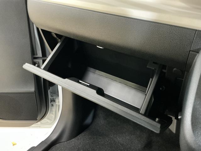 ムーヴキャンバスストライプスG 届出済未使用車 LED バックカメラデモカー バックカメラ 両側電動スライドドア 前席シートヒーター ホッとカップホルダー オートマチックハイビーム 前後コーナーセンサー 電子パーキング オートブレーキホールド USBチャージャー(京都府)の中古車