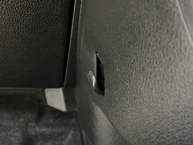 ムーヴキャンバスストライプスG デモカー バックカメラ 両側電動スライドドアデモカー バックカメラ 両側電動スライドドア 前席シートヒーター ホッとカップホルダー オートマチックハイビーム 前後コーナーセンサー 電子パーキング オートブレーキホールド USBチャージャー(京都府)の中古車