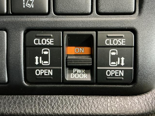 ヴォクシーＺＳ　煌III　ワンオーナー　ナビ　後席モニター　ドラレコワンオーナー　ナビＴＶ　後席モニター　ドラレコ　ＥＴＣ　バックカメラ　両側電動スライドドア　クルーズコントロール　Ｂｌｕｅｔｏｏｔｈ　前後コーナーセンサー　１６インチ純正アルミホイール　ダブルエアコン（京都府）の中古車