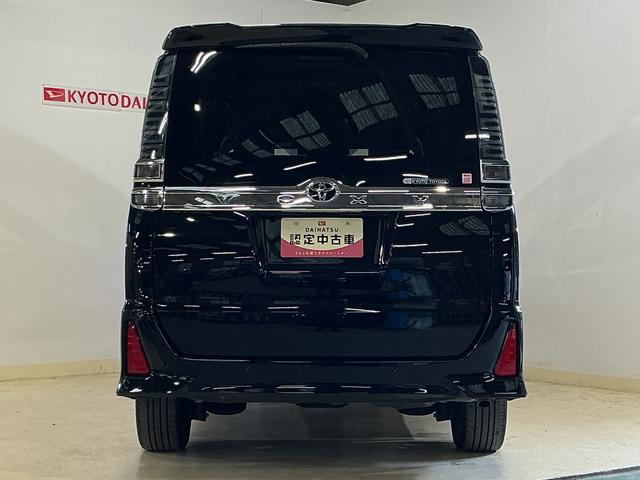 ヴォクシーＺＳ　煌III　ワンオーナー　ナビ　後席モニター　ドラレコワンオーナー　ナビＴＶ　後席モニター　ドラレコ　ＥＴＣ　バックカメラ　両側電動スライドドア　クルーズコントロール　Ｂｌｕｅｔｏｏｔｈ　前後コーナーセンサー　１６インチ純正アルミホイール　ダブルエアコン（京都府）の中古車