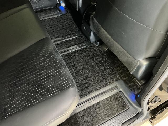 ヴォクシーＺＳ　煌III　ワンオーナー　ナビ　後席モニター　ドラレコワンオーナー　ナビＴＶ　後席モニター　ドラレコ　ＥＴＣ　バックカメラ　両側電動スライドドア　クルーズコントロール　Ｂｌｕｅｔｏｏｔｈ　前後コーナーセンサー　１６インチ純正アルミホイール　ダブルエアコン（京都府）の中古車