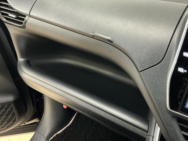 ヴォクシーＺＳ　煌III　ワンオーナー　ナビ　後席モニター　ドラレコワンオーナー　ナビＴＶ　後席モニター　ドラレコ　ＥＴＣ　バックカメラ　両側電動スライドドア　クルーズコントロール　Ｂｌｕｅｔｏｏｔｈ　前後コーナーセンサー　１６インチ純正アルミホイール　ダブルエアコン（京都府）の中古車