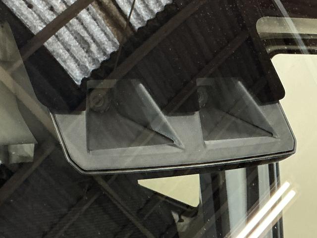 ハイゼットカーゴDX 4WD CVT ラジオデッキ 前後コーナーセンサー4WD CVT ラジオデッキ 前後コーナーセンサー キーレス オートマチックハイビーム スペアキー有り オートライト 衝突軽減ブレーキ ヘッドライトレベライザー 横滑り防止装置 アイドリングストップ(京都府)の中古車