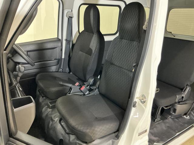 ハイゼットカーゴDX 4WD CVT ラジオデッキ 前後コーナーセンサー4WD CVT ラジオデッキ 前後コーナーセンサー キーレス オートマチックハイビーム スペアキー有り オートライト 衝突軽減ブレーキ ヘッドライトレベライザー 横滑り防止装置 アイドリングストップ(京都府)の中古車