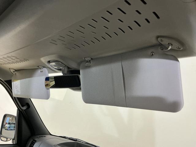 ハイゼットカーゴDX 4WD CVT ラジオデッキ 前後コーナーセンサー4WD CVT ラジオデッキ 前後コーナーセンサー キーレス オートマチックハイビーム スペアキー有り オートライト 衝突軽減ブレーキ ヘッドライトレベライザー 横滑り防止装置 アイドリングストップ(京都府)の中古車