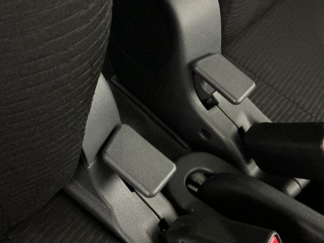 ハイゼットカーゴDX 4WD CVT ラジオデッキ 前後コーナーセンサー4WD CVT ラジオデッキ 前後コーナーセンサー キーレス オートマチックハイビーム スペアキー有り オートライト 衝突軽減ブレーキ ヘッドライトレベライザー 横滑り防止装置 アイドリングストップ(京都府)の中古車