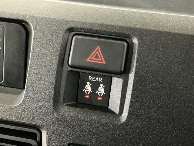 ハイゼットカーゴDX 4WD CVT ラジオデッキ 前後コーナーセンサー4WD CVT ラジオデッキ 前後コーナーセンサー キーレス オートマチックハイビーム スペアキー有り オートライト 衝突軽減ブレーキ ヘッドライトレベライザー 横滑り防止装置 アイドリングストップ(京都府)の中古車